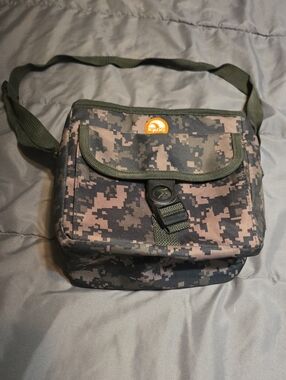 Igloo Digital Camo Lunch Bag - Olive/Black